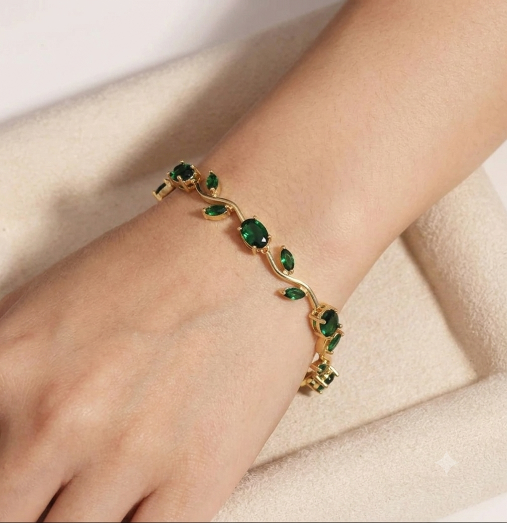 Emerald Green Leaf Vine Bracelet in Gold Tone